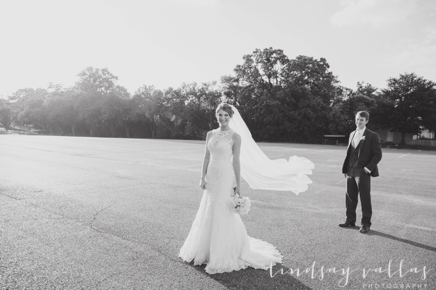 Caroline & Matthew - Mississippi Wedding Photographer - Lindsay Vallas Photography_0077