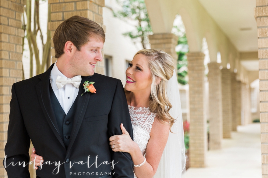 Chelsea & Brandon- Mississippi Wedding Photographer - Lindsay Vallas Photography_0043