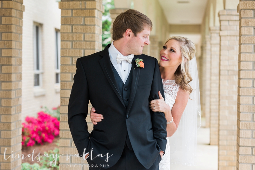 Chelsea & Brandon- Mississippi Wedding Photographer - Lindsay Vallas Photography_0044