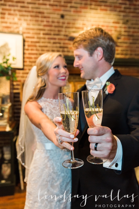 Chelsea & Brandon- Mississippi Wedding Photographer - Lindsay Vallas Photography_0087
