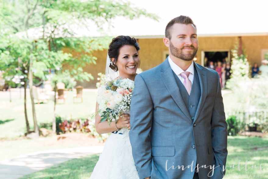 Karli & Jareth- Mississippi Wedding Photographer - Lindsay Vallas Photography_0016