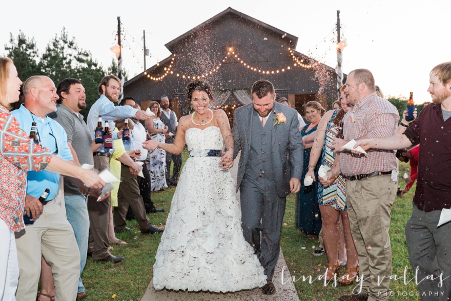 Karli & Jareth- Mississippi Wedding Photographer - Lindsay Vallas Photography_0084