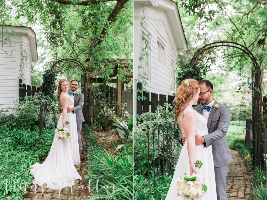 Mary Leslie & John- Mississippi Wedding Photographer - Lindsay Vallas Photography_0015