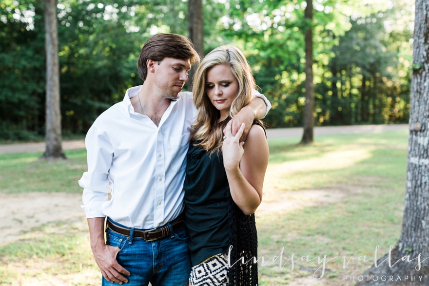 Natalie & Alex- Mississippi Wedding Photographer - Lindsay Vallas Photography_0015