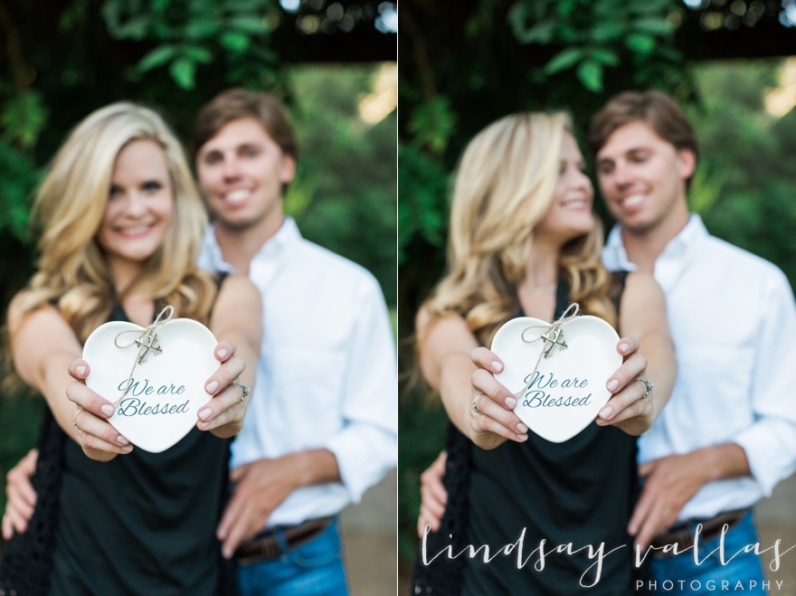 Natalie & Alex- Mississippi Wedding Photographer - Lindsay Vallas Photography_0024