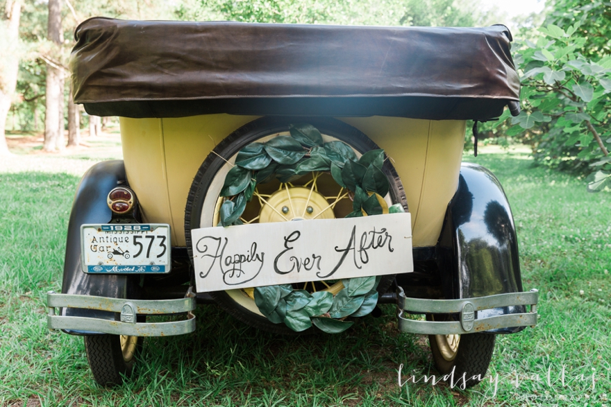 Sara & Corey Wedding - Mississippi Wedding Photographer - Lindsay Vallas Photography_0085