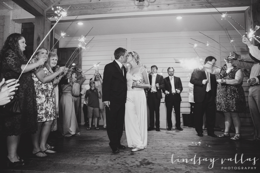 Mandy & Brian - Mississippi Wedding Photographer - Lindsay Vallas Photography_0114