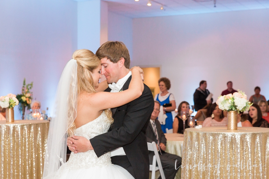 Shea & Wes - Mississippi Wedding Photographer - Lindsay Vallas Photography_0195