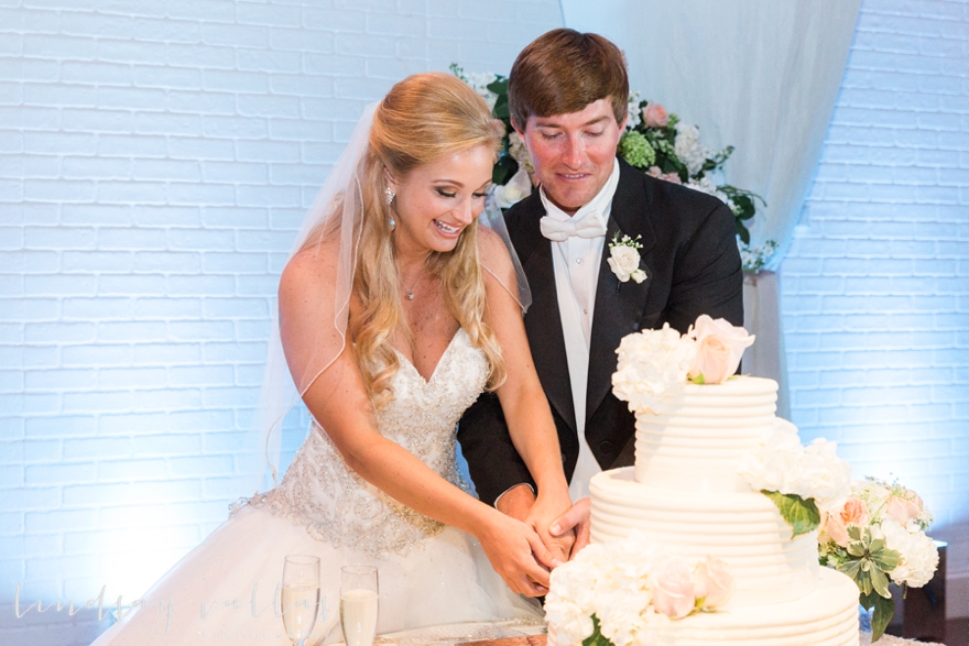 Shea & Wes - Mississippi Wedding Photographer - Lindsay Vallas Photography_0198