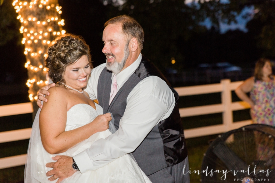 Katy Rose & Jordan Wedding - Mississippi Wedding Photographer - Lindsay Vallas Photography_0062