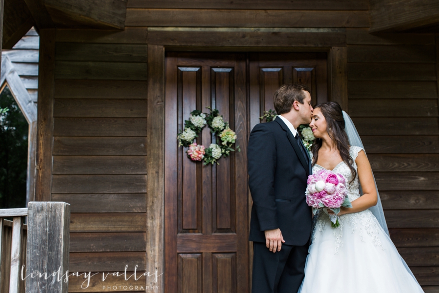Kelsey & Cameron Wedding - Mississippi Wedding Photographer - Lindsay Vallas Photography_0011
