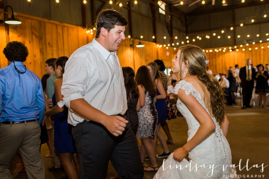 Maegan & Logan Wedding - Mississippi Wedding Photographer - Lindsay Vallas Photography_0072