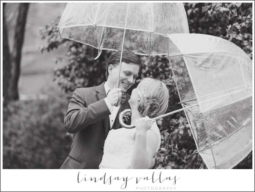 Bethany & Matt Wedding- Mississippi Wedding Photographer Lindsay Vallas Photography_0019