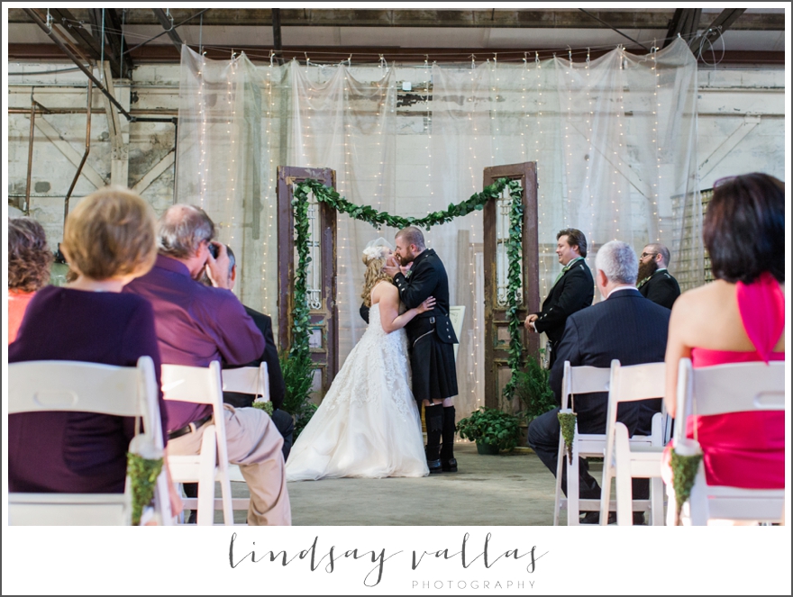 Jessica and Lucas Wedding - Mississippi Wedding Photographer Lindsay Vallas Photography_0064.jpg