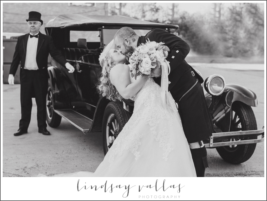 Jessica and Lucas Wedding - Mississippi Wedding Photographer Lindsay Vallas Photography_0067.jpg