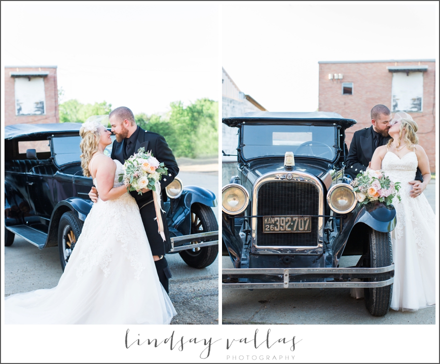Jessica and Lucas Wedding - Mississippi Wedding Photographer Lindsay Vallas Photography_0068.jpg