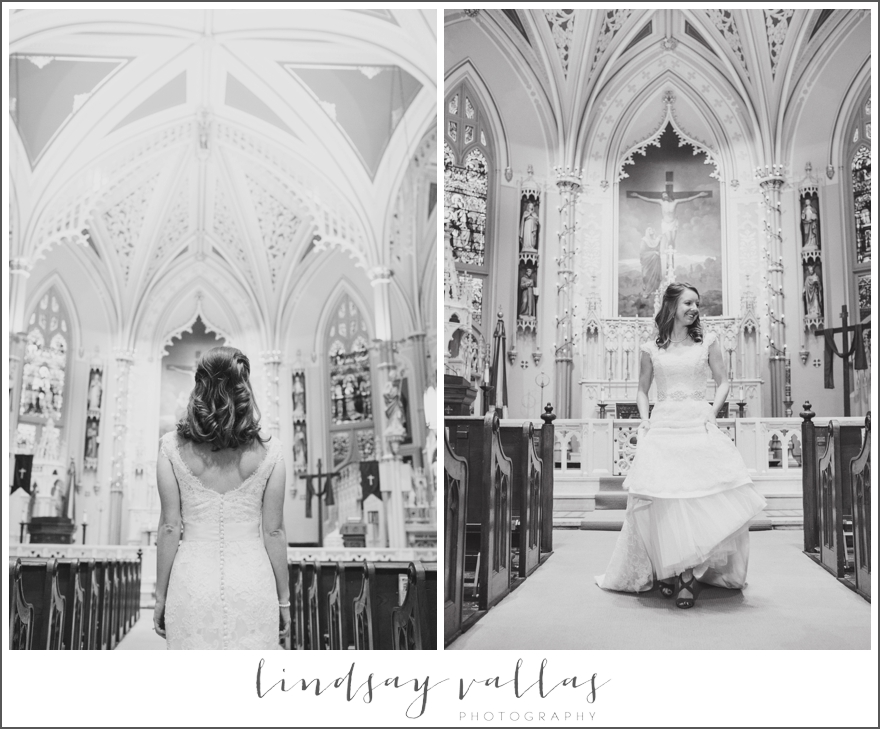 Samantha Donahue Bridals - Mississippi Wedding Photographer Lindsay Vallas Photography_0002.jpg
