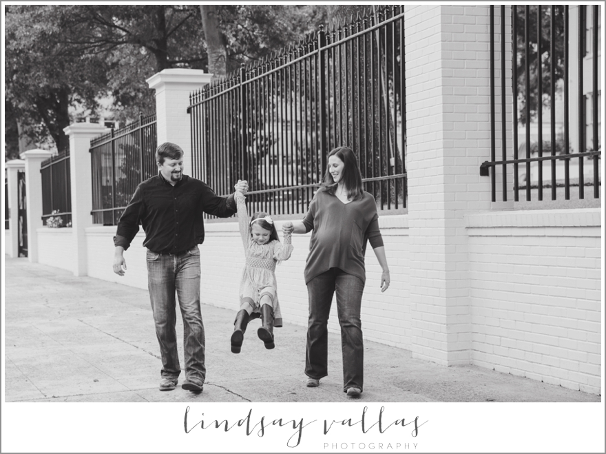 Family Maternity Session- Mississippi Wedding Photographer Lindsay Vallas Photography_0001