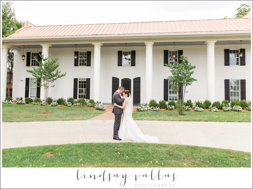 Nikki & John Wedding - Mississippi Wedding Photographer Lindsay Vallas Photography_0001