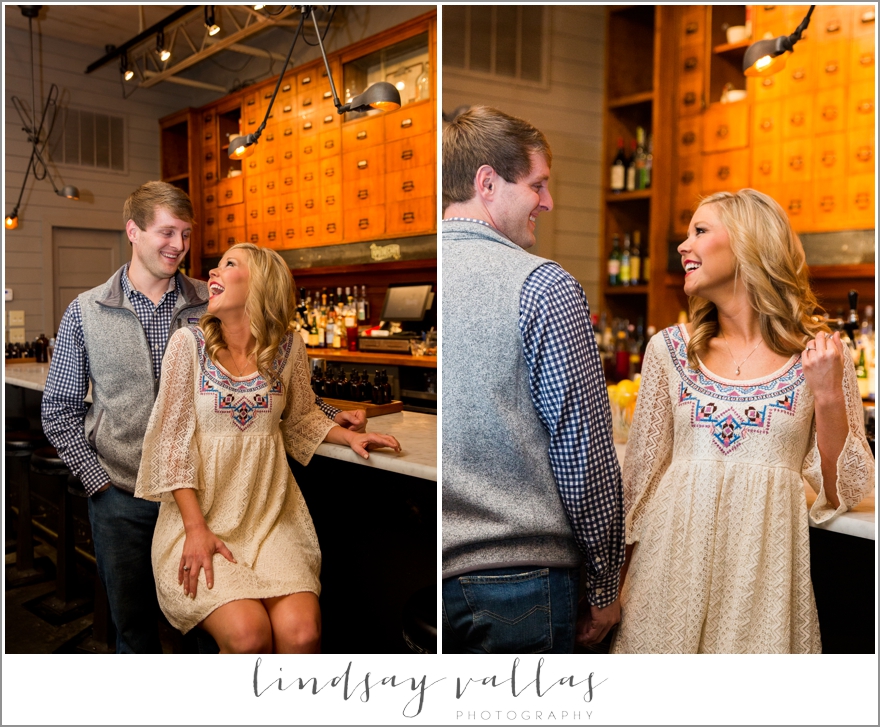 Chelsea & Brandon Engagement Session - Mississippi Wedding Photographer - Lindsay Vallas Photography_0001