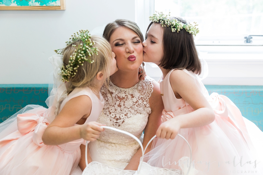 Caroline & Matthew - Mississippi Wedding Photographer - Lindsay Vallas Photography_0044