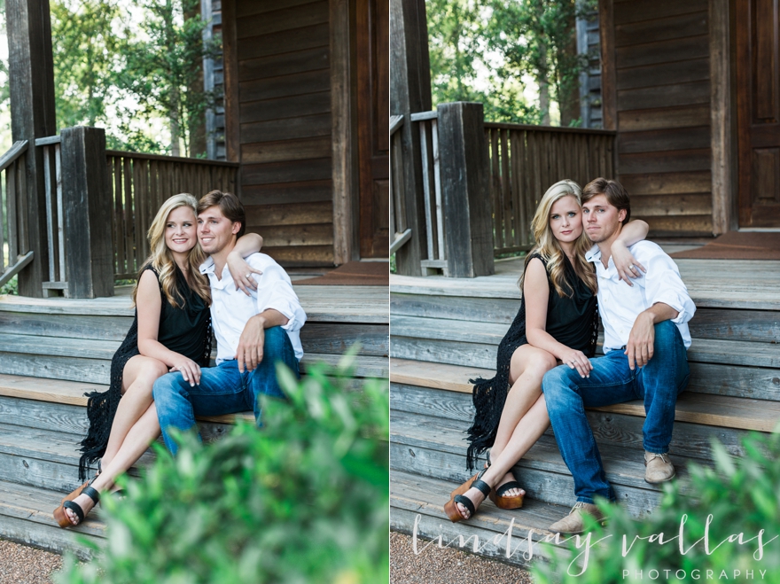 Natalie & Alex- Mississippi Wedding Photographer - Lindsay Vallas Photography_0016
