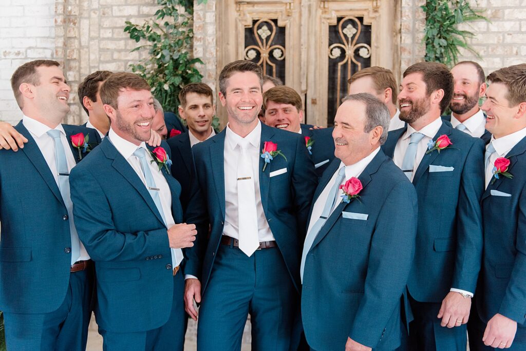 Bellawood The Venue Wedding Party, Lindsay Ott Photography