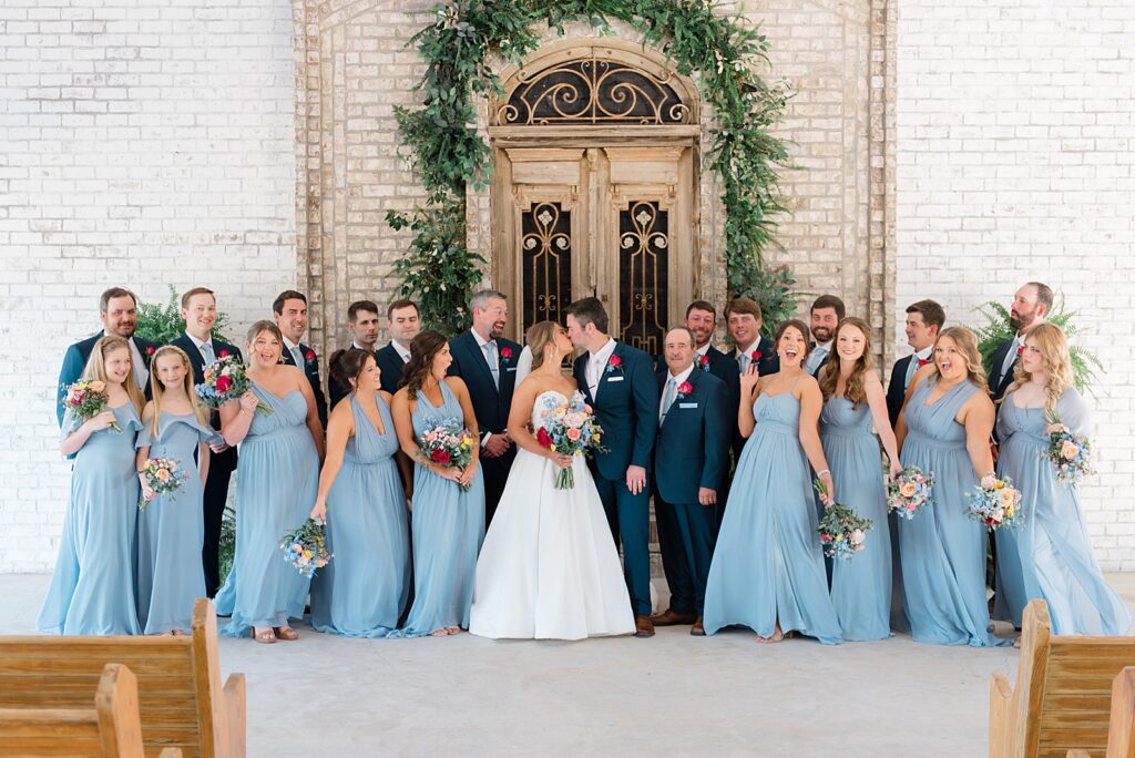 Bellawood The Venue Wedding Party, Lindsay Ott Photography